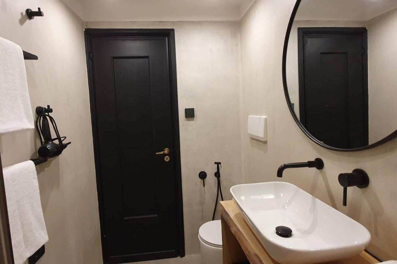 Joivy Heart Of The City 1 Bed Apt Near Castle Belvedere Genova Eksteriør billede