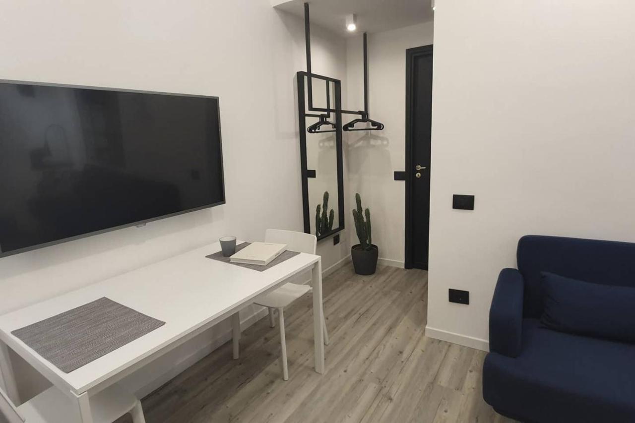 Joivy Heart Of The City 1 Bed Apt Near Castle Belvedere Genova Eksteriør billede