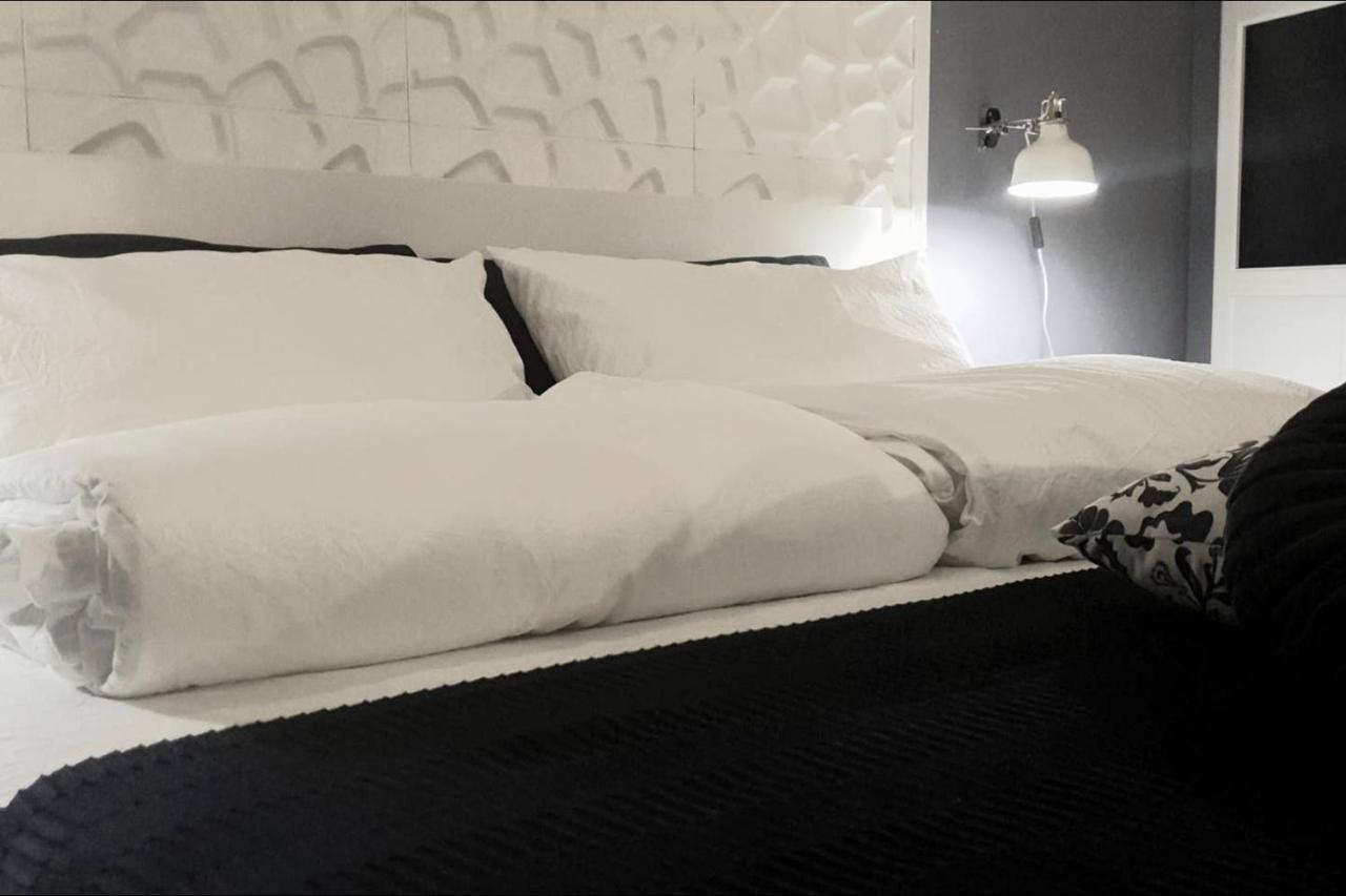 Joivy Heart Of The City 1 Bed Apt Near Castle Belvedere Genova Eksteriør billede